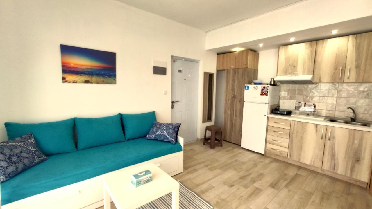 Sea Star Apartments Kallikratia Nea Kallikrateia Luaran gambar
