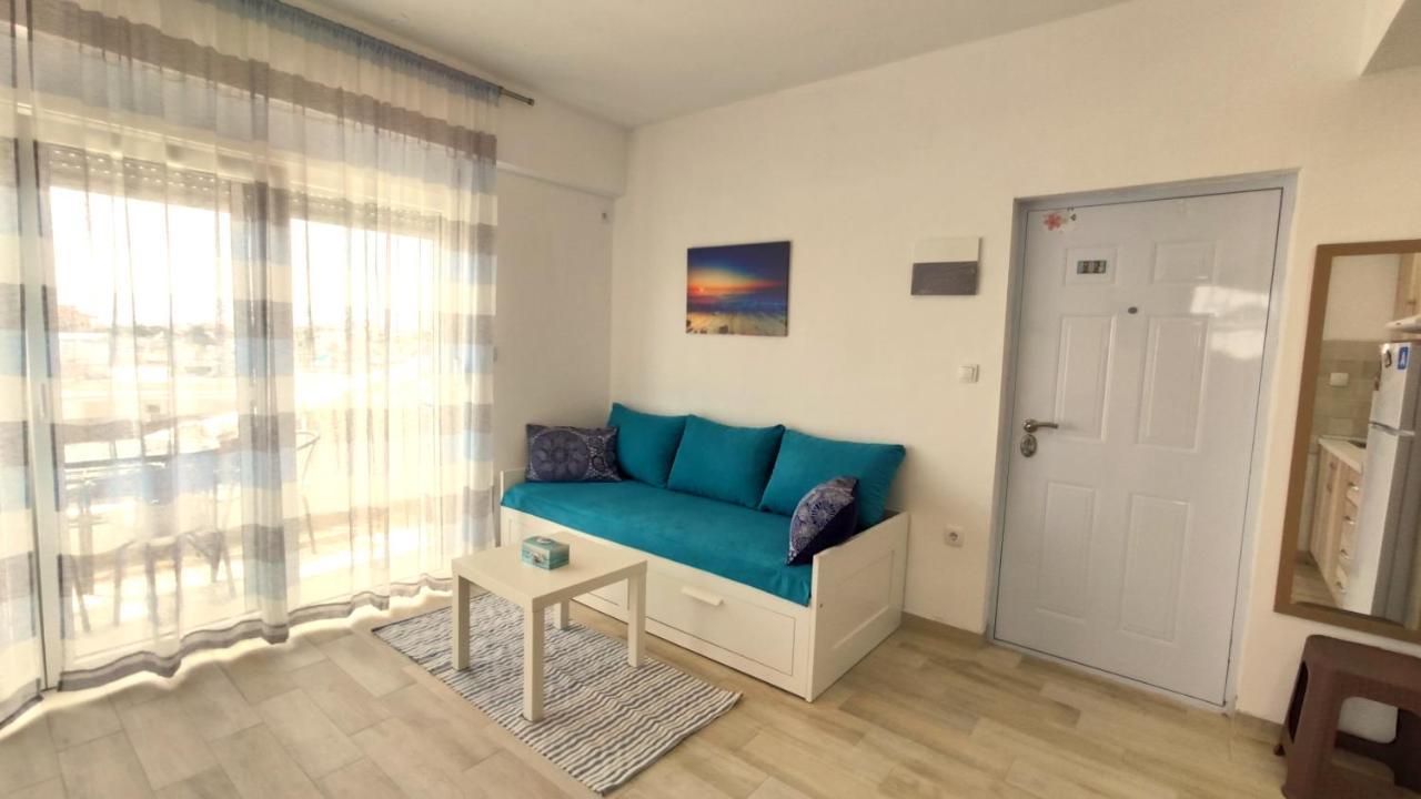 Sea Star Apartments Kallikratia Nea Kallikrateia Luaran gambar