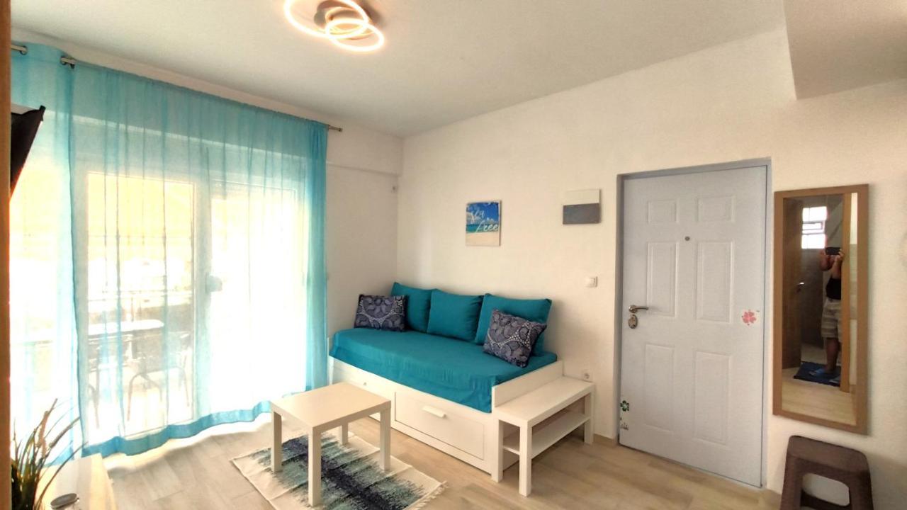 Sea Star Apartments Kallikratia Nea Kallikrateia Luaran gambar