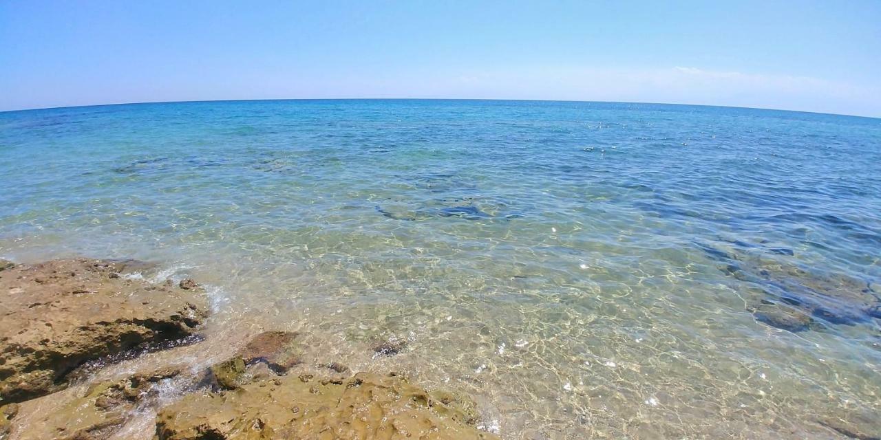 Sea Star Apartments Kallikratia Nea Kallikrateia Luaran gambar